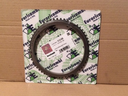 КОЛЬЦО БЛОКИРУЮЩЕЕ СИНХРОНИЗАТОРА ТРЕТЬЕЙ ЧЕТВЕРТОЙ ПЕРЕДАЧИ (ER) 9553 4389